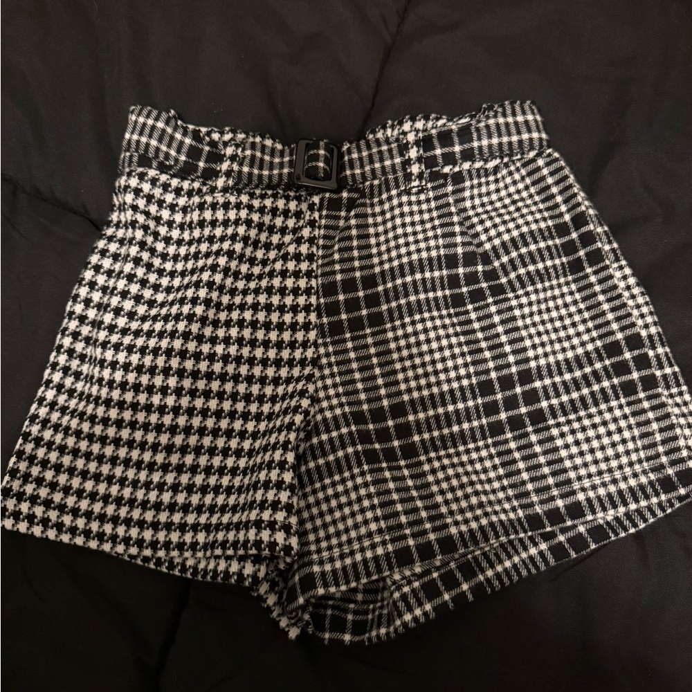 Stylish Black and White toddler Shorts